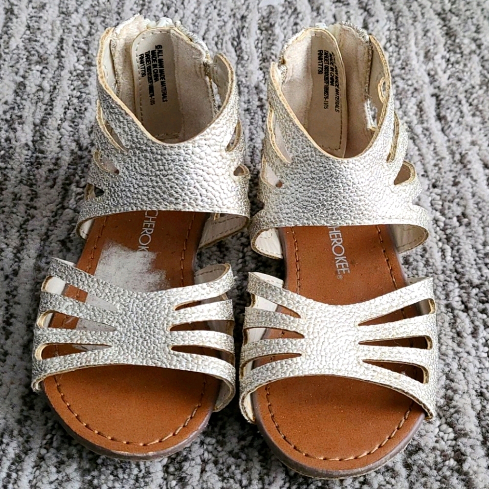 Size 6 sandals